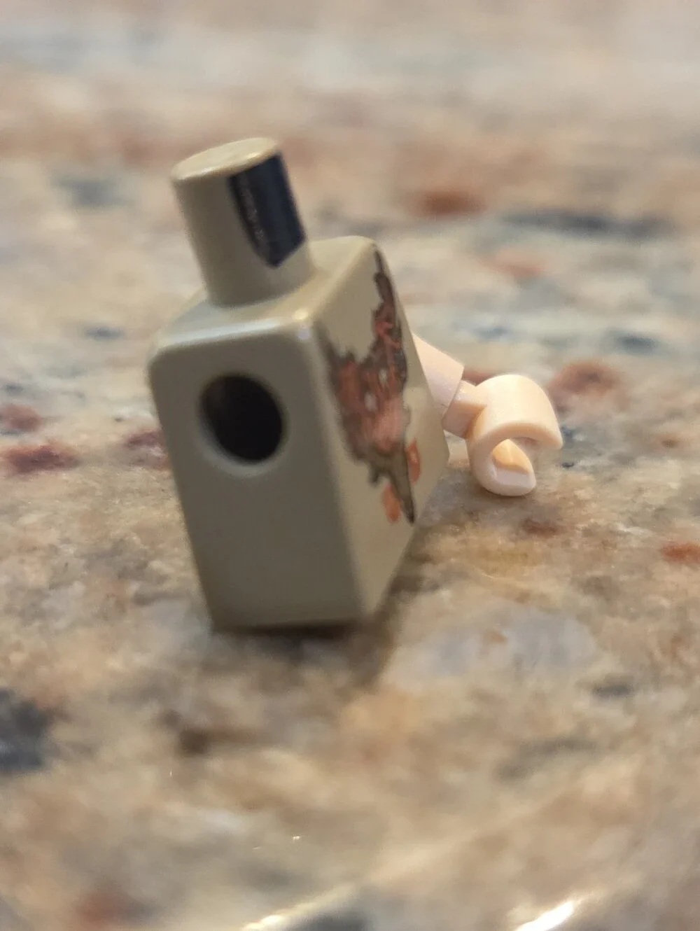 LEGO Viktor Krum Tan Torso Durmstrang Stag Coat of Arms hp068 #4762 Replacement - Picture 5 of 5
